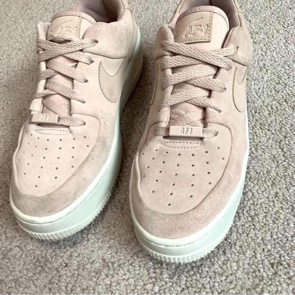 Nike Air Force 1 AF1 Women's Shoes Sz 8 Sage Pink Sneakers Athletic AR5339-201 - Picture 3 of 12